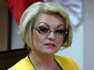 Марина Епифанова обещает повышение зарплат учителям, бесплатные учебники и частичное возмещение стоимости питания в школах